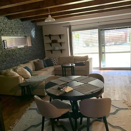 House Right On The Alpinka Golf Course Bankov
