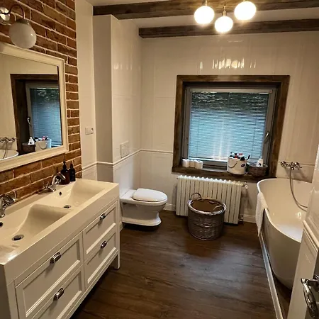 House Right On The Alpinka Golf Course Apartment
